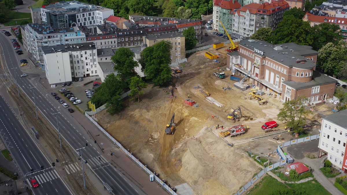 Filmowanie placu budowy Teatru w Szczecinie